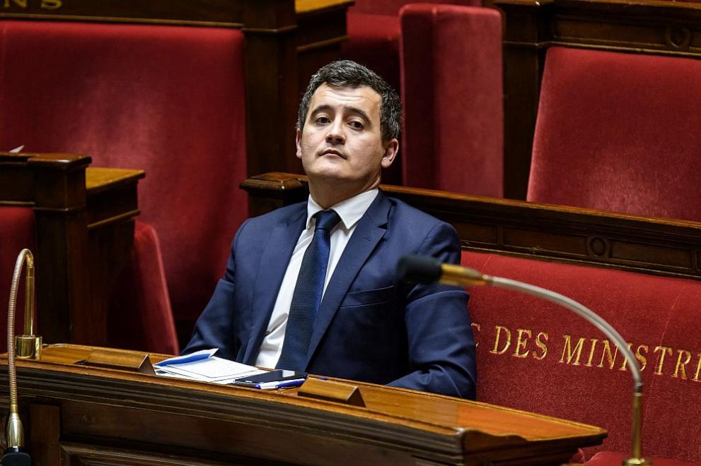 Разследват френски министър, направил непристойно предложение на...