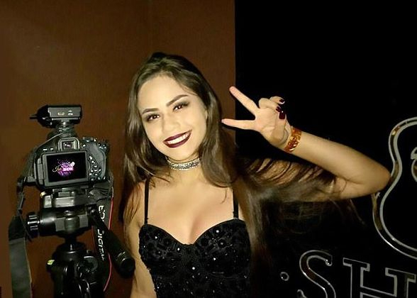 Бразилска „сузанитка“ – звезда в Youtube, получи куршум в главата заради спор на пътя (СНИМКИ)