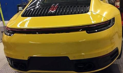 Това е новото Porsche 911 (СНИМКА)