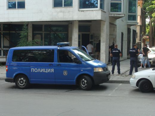 В Столипиново прободоха с нож тийнейджър