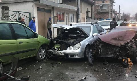 ВИДЕО от мелето, сътворено от 18-годишен от пишлигар пред детска градина 