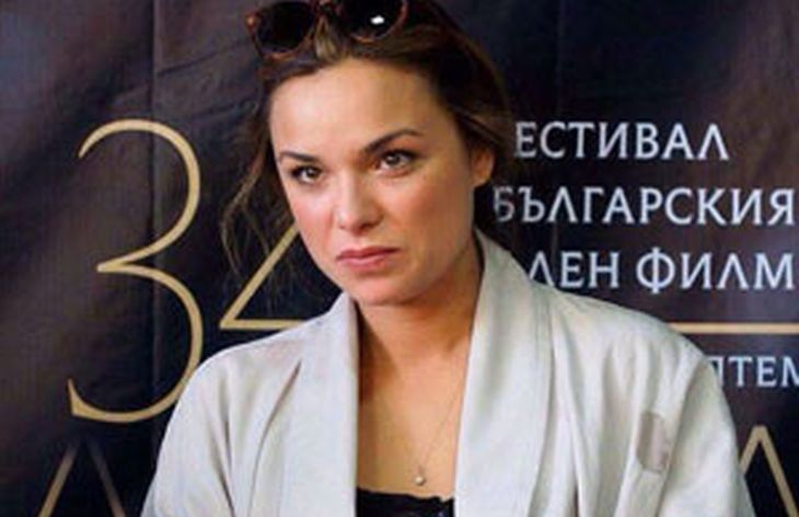 Неузнаваема! Никога няма да познаете звездата от „Скъпи наследници“ Рая Пеева на тези СНИМКИ
