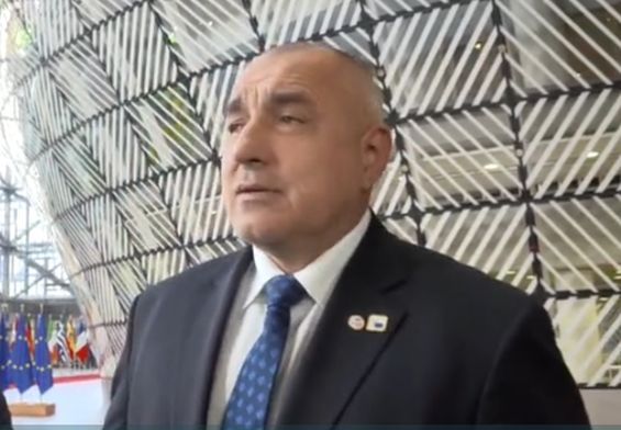 Супер любопитно ВИДЕО издаде какво направи Жан-Клод Юнкер в гръб на премиера Борисов в Брюксел