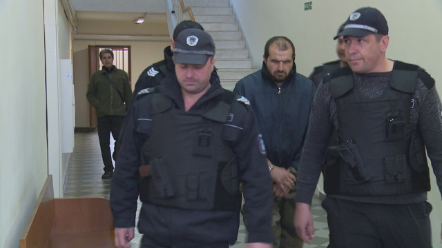 Бившият легионер от Орешник търсил контакт с посланика на Израел 