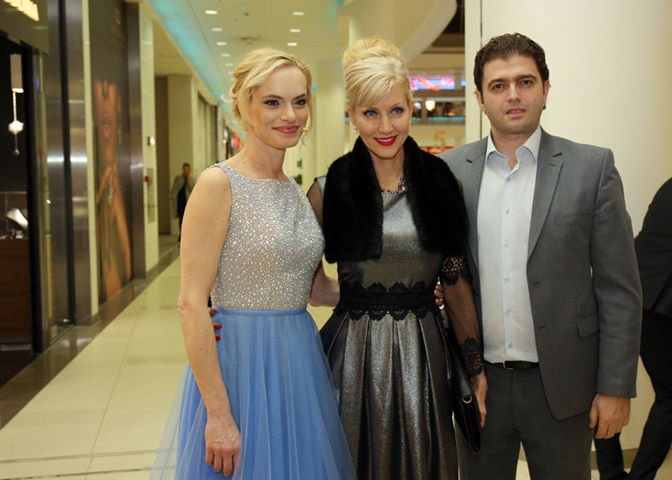 Поли Генова стана модел на булчински рокли 