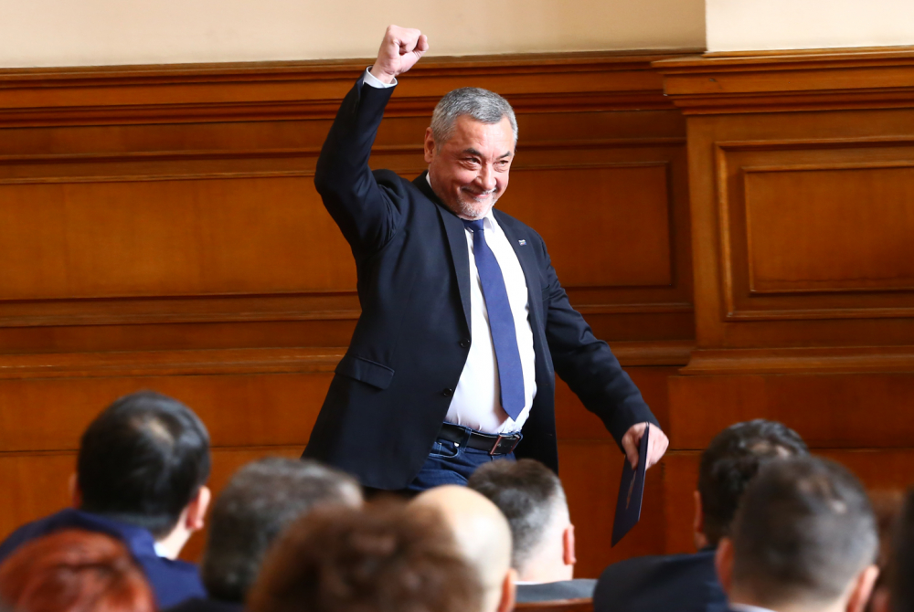 Край с данданията по цели нощи на Слънчака! Навсякъде по Черноморие музиката на открито ще спира преди полунощ
