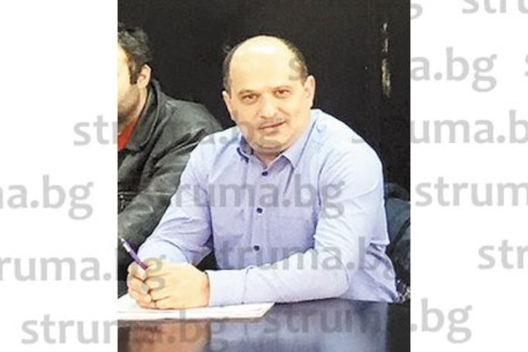 Благоевградският данъчен Цонев шашна колегите си! Взеха го на подбив след това, което направи