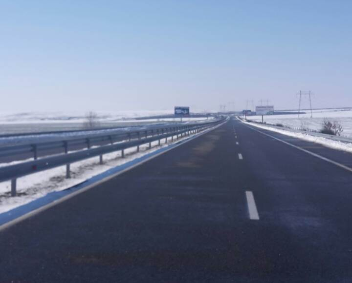 Снежната блокада на Бургас падна, АПИ показа какво е било край Карнобат (СНИМКИ)