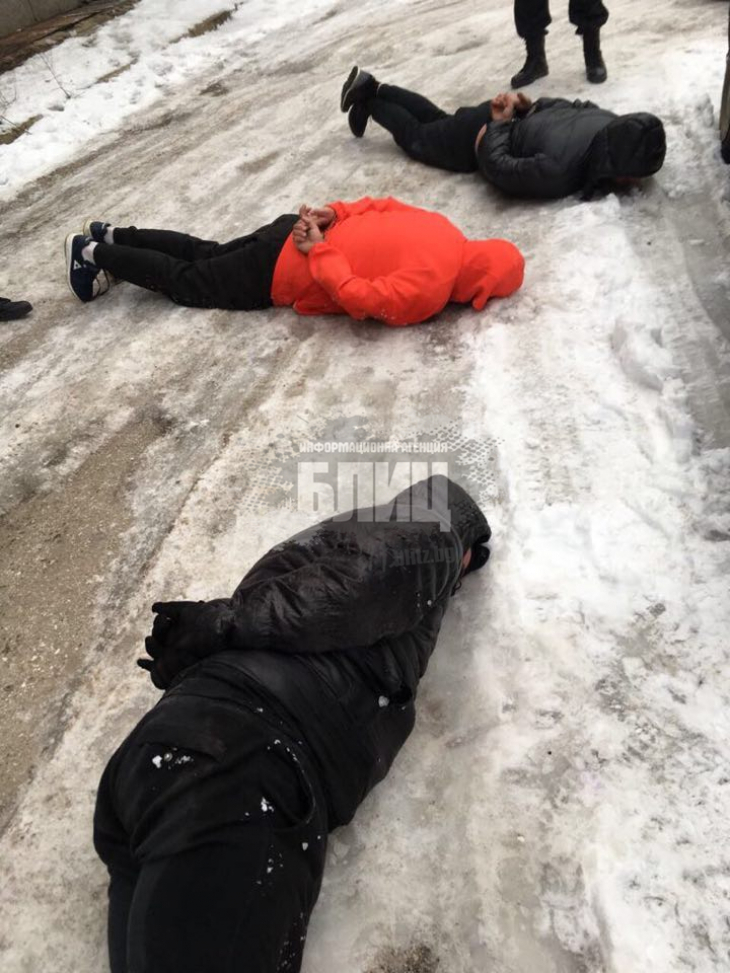 Извънредно и първо в БЛИЦ! Една от натръшканите мутри от спецотряд "Кобра" в Ихтиман е опасният бандит Иван Шумахера! (СНИМКИ)