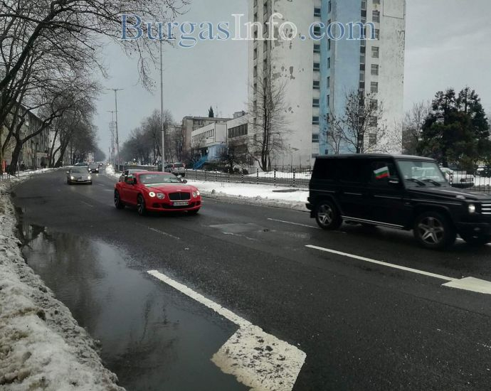 Бургазлии скриха шапките на всички с това, което направиха навръх Трети март (СНИМКИ)
