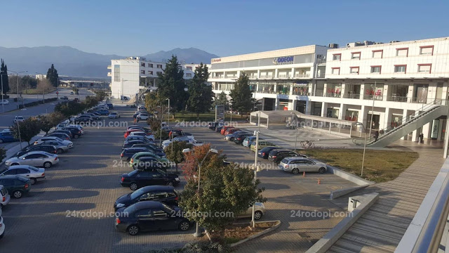 В Комотини пропищяха от 21-годишна българка, набелязвала „жертви“ и...