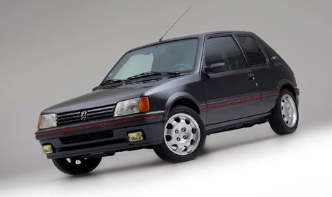 Някой да търси бронирано... Peugeot 205 GTI? (СНИМКИ)