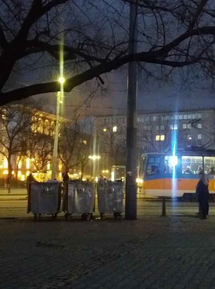 Извънредно в БЛИЦ! Огнен ад в столичния хотел „Балкан“ - бившия „Шератон“ (СНИМКИ)