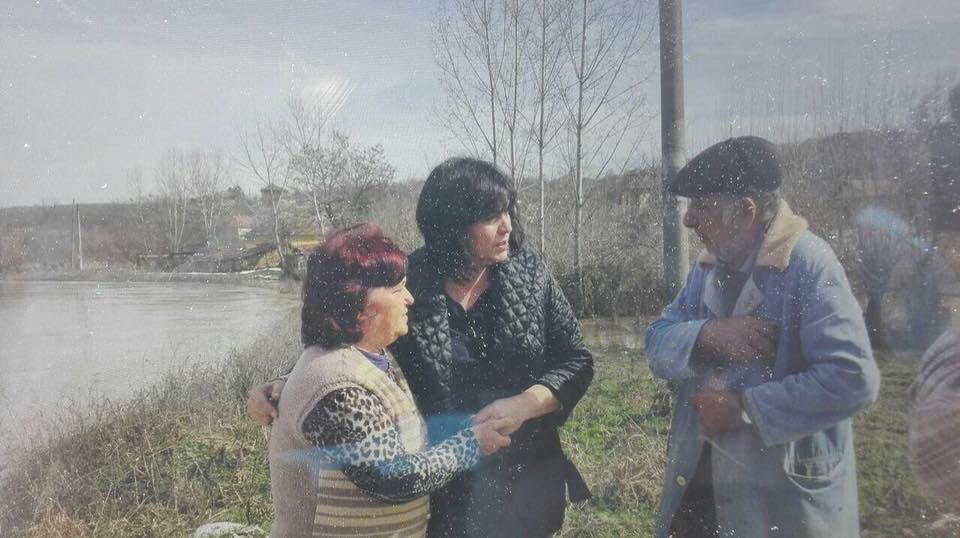 Първо в БЛИЦ! Нинова пусна СНИМКИ и показа къде се намира в съботния ден