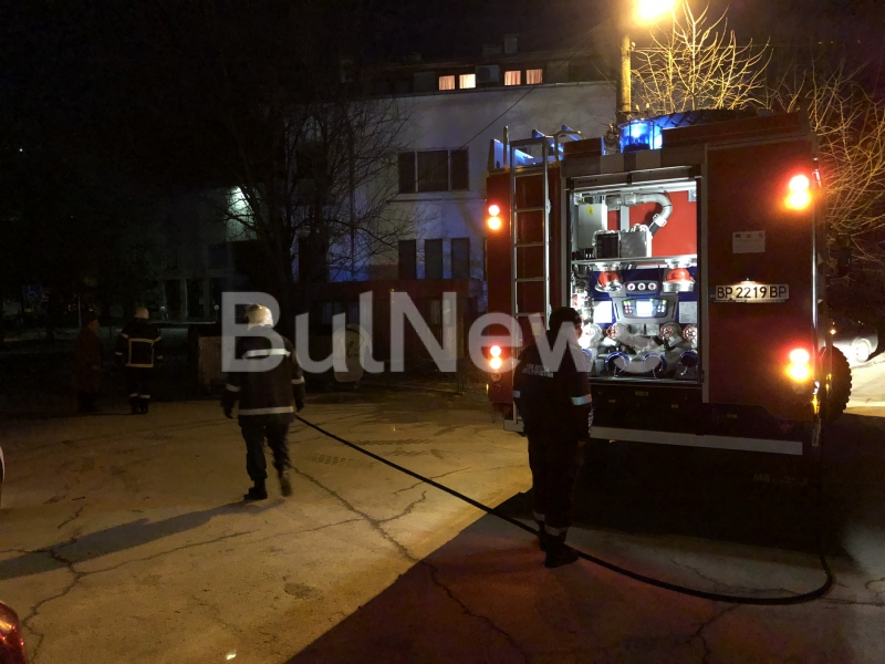 Пожар до врачанския музей вдигна по тревога огнеборците (СНИМКИ)