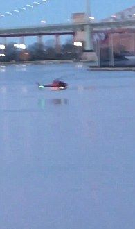 Подробности за падналия хеликоптер в Ню Йорк (СНИМКИ)