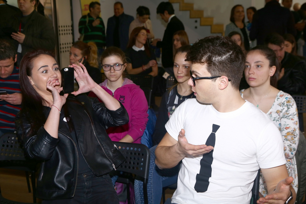 #steniskanabala за равен старт в живота на абитуриенти без родители