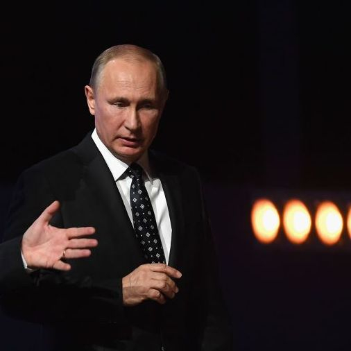 Владимир Путин призова всички руснаци да гласуват, насърчават ги с есемеси