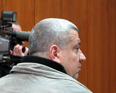 Извънредно в БЛИЦ! Закопчаха топ бандита Митьо Дебелия и 12 oт аверите му  