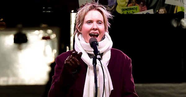 Звезда от "Сексът и градът" се включва в изборите за губернатор на Ню Йорк (ВИДЕО)