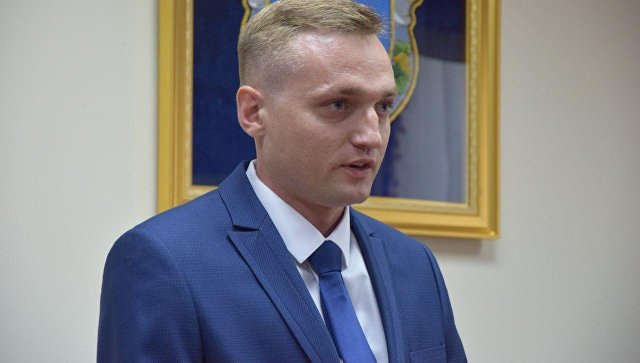 Съпругата на украинския пилот, обвинен за свалянето на малайзийския Боинг, повдигна завесата над мистериозното му самоубийство