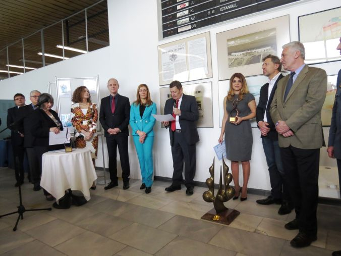 „Училище за авиация“ на летище София с престижна награда