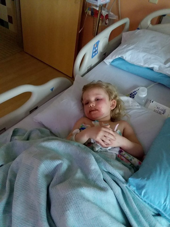 Майка купи на момиченцето си уж безвредна детска козметика, но преживя най-ужасния си кошмар (СНИМКИ)