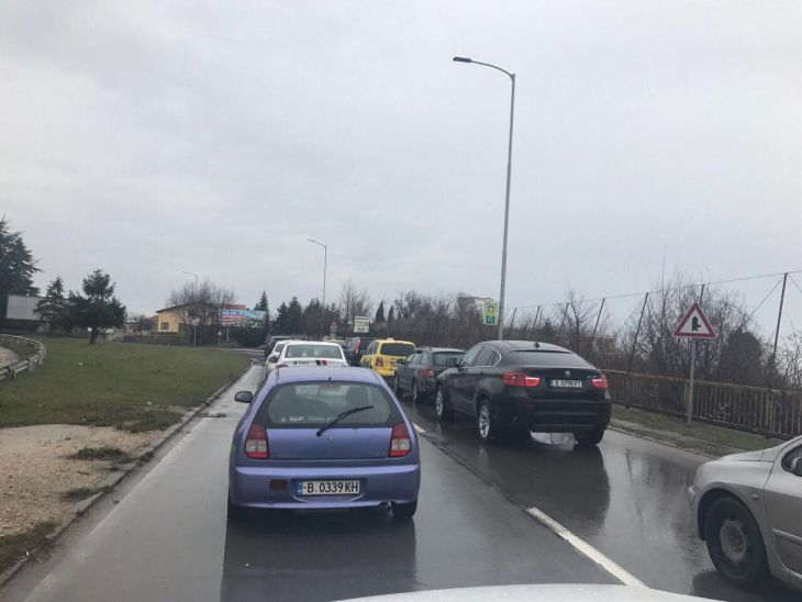Първо в БЛИЦ! Вижте ексклузивни СНИМКИ от пристигането на Ердоган в Евксиноград, хамъри пазят турския президент