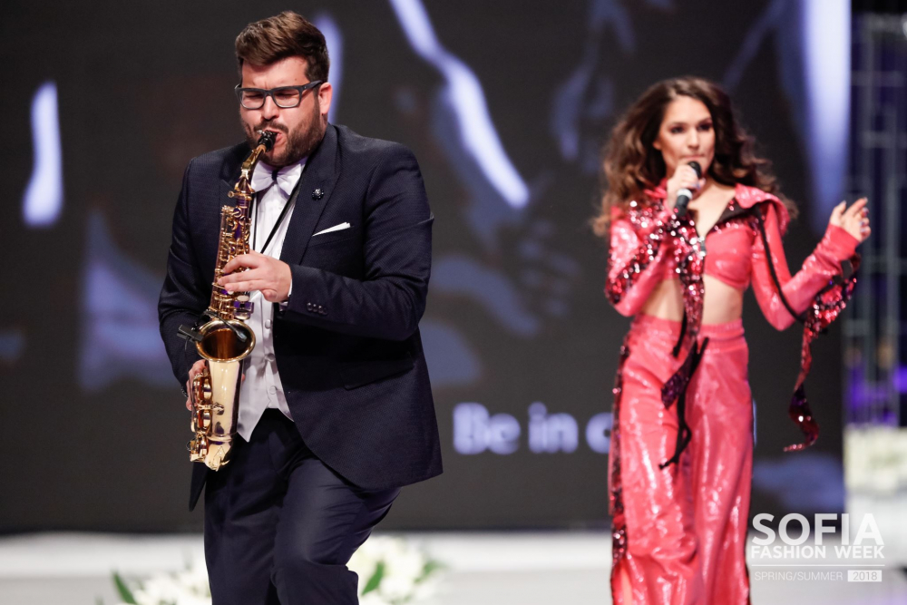 Фурор на българската вечер на Sofia Fashion Week SS 2018 (СНИМКИ)