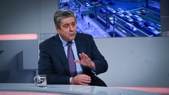 Първанов за скандала "Скрипал": Не мога да се съглася, че каквото каже Тереза Мей, трябва да козируваме