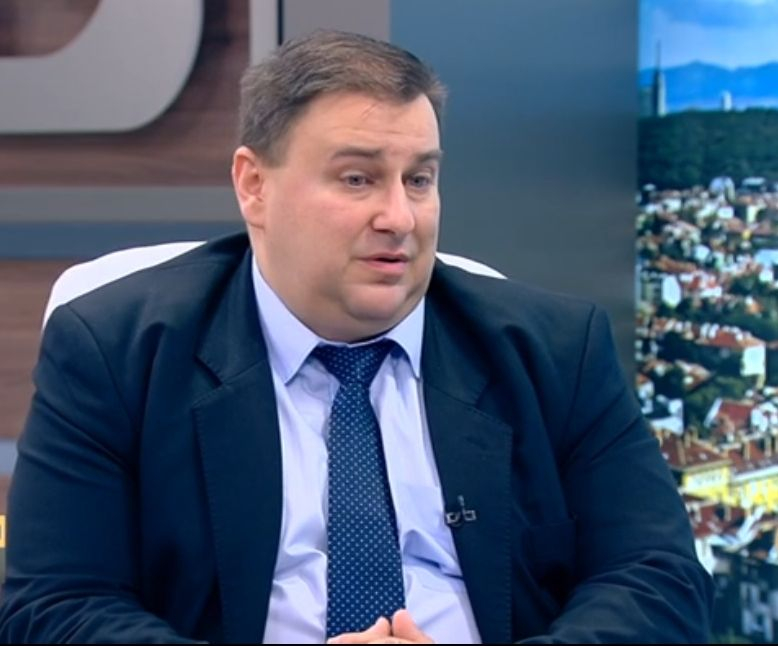 Евродепутатът Емил Радев: В Германия натуралният сок е натурален, у нас – концентрат