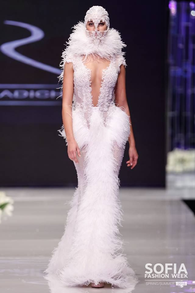 Висша мода показаха втората вечер български марки и дизайнери на Sofia Fashion Week SS 2018 (СНИМКИ)