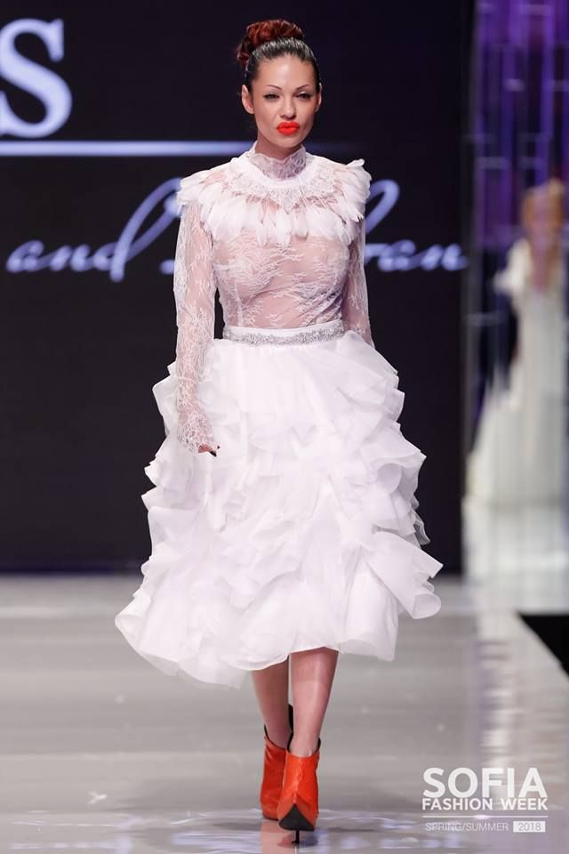 Висша мода показаха втората вечер български марки и дизайнери на Sofia Fashion Week SS 2018 (СНИМКИ)
