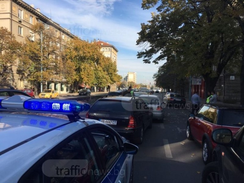 Мерете си приказките! 300 лева глоба отнесе пловдивчанин за псувня на пътя