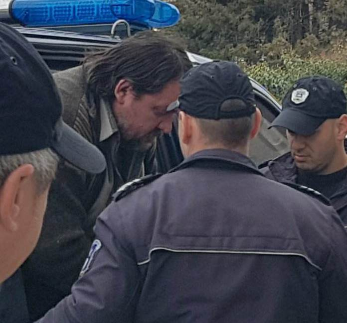 Първи СНИМКИ на извратения педофил-сбърканяк Андон, изнудвал бургаско момиченце за секс