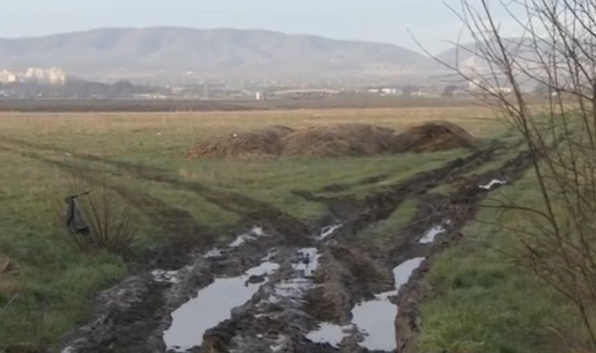 Стана ясно кои двама са заловени при снощното яростно преследване в калните ниви около столичното Околовръстно