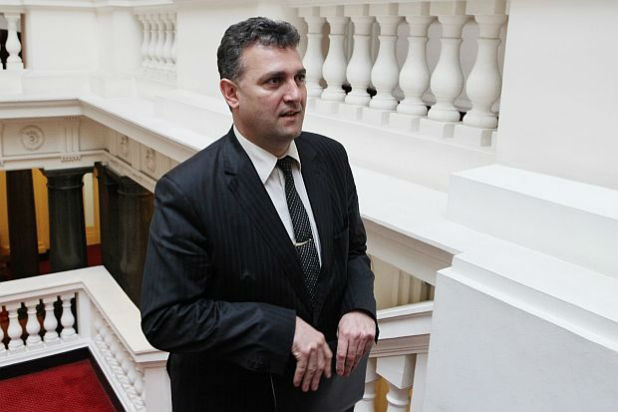 Валентин Николов: Държавата никога не е взимала решение да влиза в сделката за ЧЕЗ