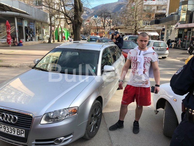 Невиждан екшън във Враца със син на полицай, три патрулки го гонят из улиците (СНИМКИ)