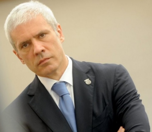 Самоуби се зет на сръбски президент