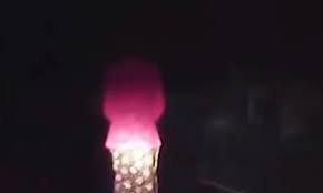 Смразяващо: Шофьор запечата на ВИДЕО призрак, който го преследва