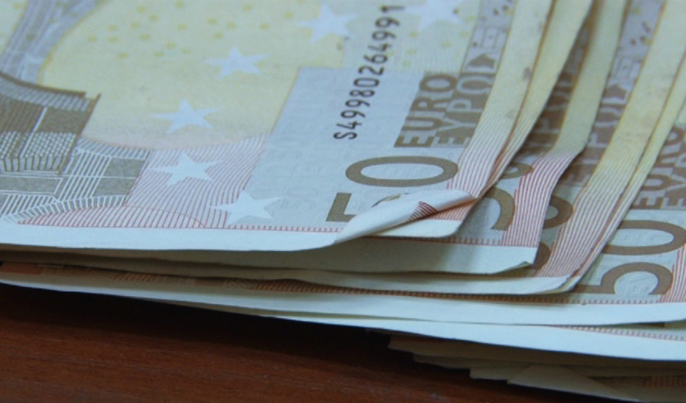 Невиждан срив на рублата от 2 години насам