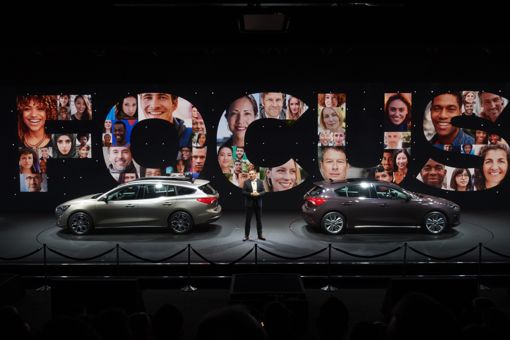 Ford представя изцяло новия Focus – най-иновативния, динамичен и вълнуващ автомобил на Ford досега – 20 години след първия модел, променил правилата на играта