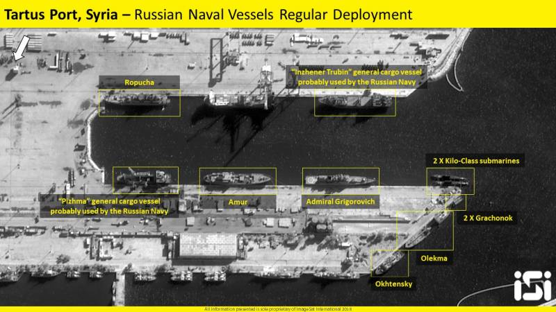 Спътникови СНИМКИ показаха как руският флот излиза от базата Тартус в Сирия и се построява в боен ред