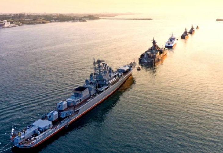 Генерал Шаманов обяви защо руският флот напусна сирийската база „Тартус“ построен в боен ред! (Спътникови СНИМКИ)