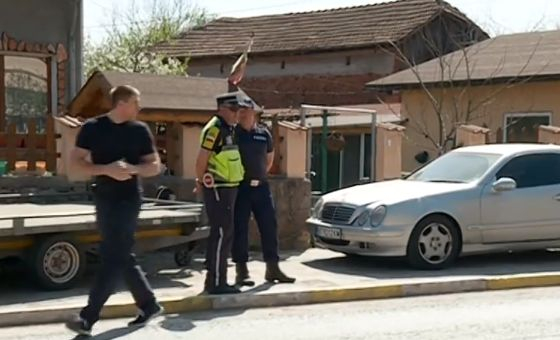 Страховити подробности за стрелбата по полицай в Луковитско! Униформеният се разминал на косъм от смъртта защото...