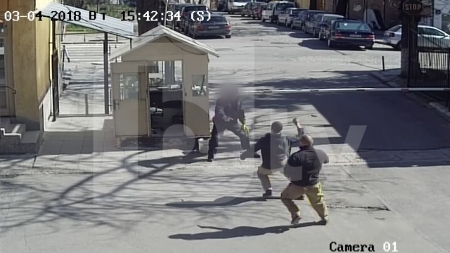 Зрелищно ВИДЕО с бягството на страшилището Пелов от затвора и гонката с прословутата чистачка!