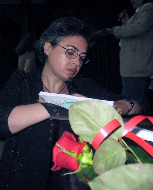 Приказките на Ина Крейн, които ще ви накарат да се усмихнете и да се влюбите 