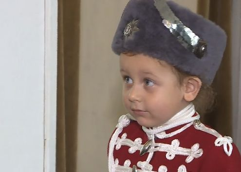 Български юнак! 3-годишният Никола спечели сърцата на всички българи на 3 март, а днес вече е гвардец (СНИМКИ)