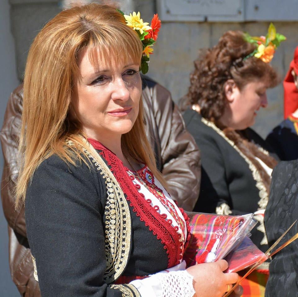 Кмет на смолянско село стана султанка (СНИМКИ)