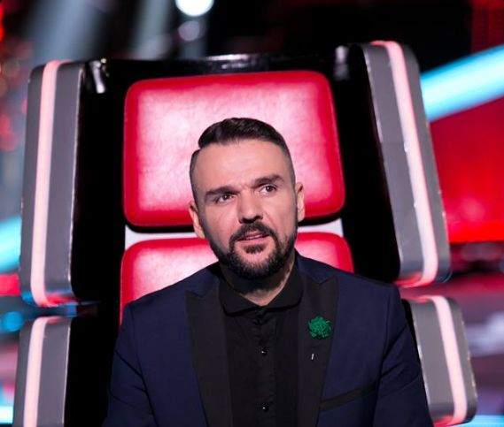 Не е за вярване какво е общото между Графа и президента Макрон!